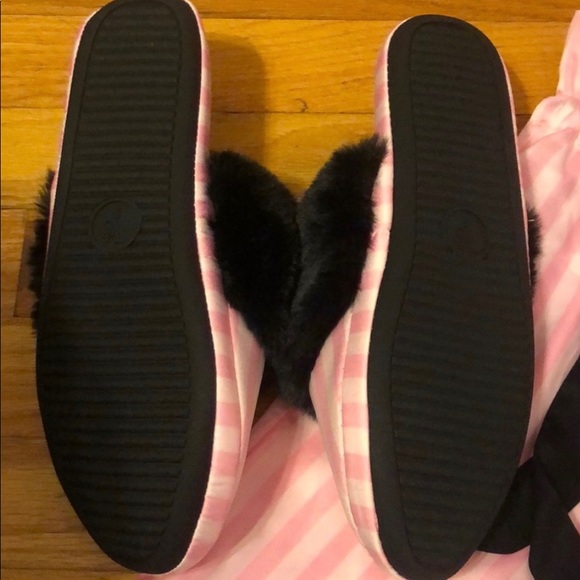 V.S. Signature Satin and Faux Fur Slippers! - Picture 3 of 5
